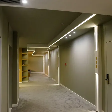 Hotel One