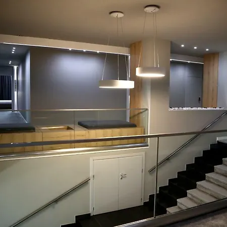 Hotel One 4*